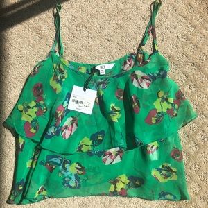 NWT Jack BB Dakota Green Floral Top